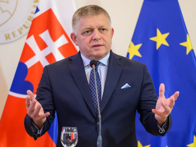 Fico reaguje na šokujúce výsledky regionálnych volieb v Nemecku: Ostrá kritika nemeckej vlády