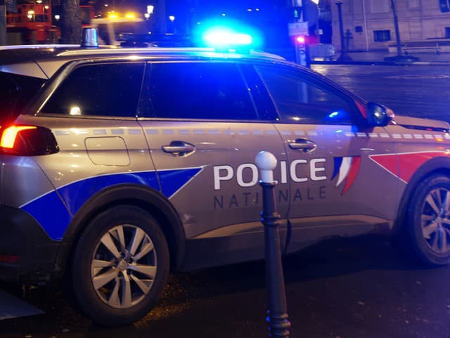 Otec brutálne VYVRAŽDIL dvoch