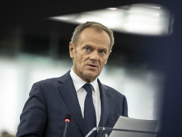 MIMORIADNE Poľský premiér oznámil, že Rusko chystá útoky v Európe