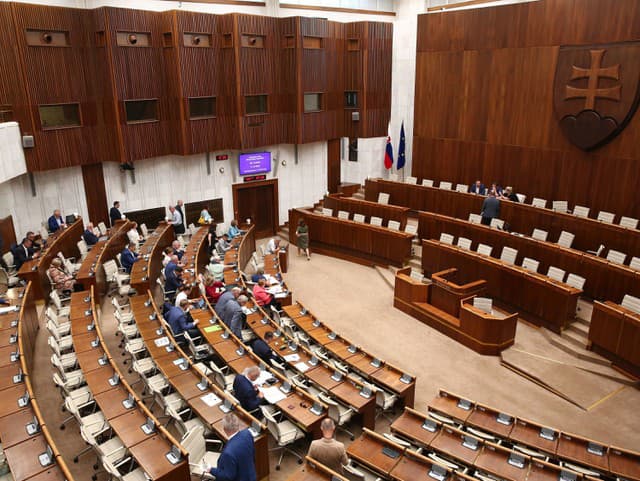 Zdravotníctvo čakajú zmeny: Poslanci