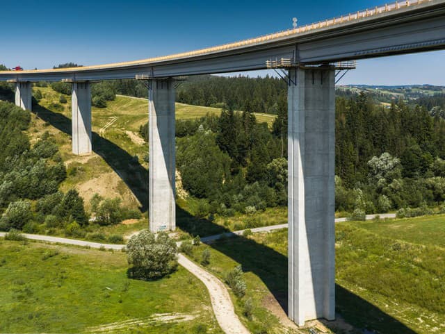 Vodiči, POZOR! Úsek diaľnice