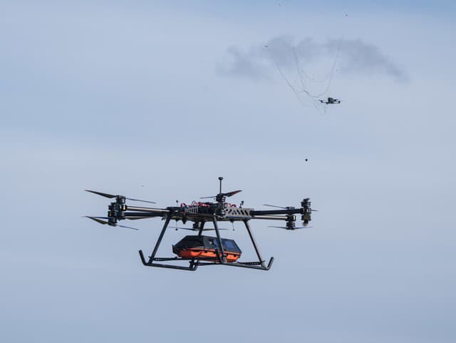 Výbuch dronu vyvolal spor
