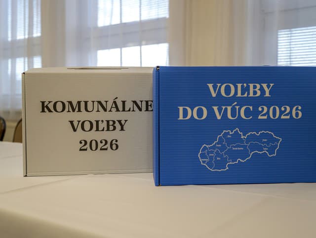 MIMORIADNY ONLINE Slováci rozhodujú o budúcnosti samospráv: Volebné moratórium sa predĺži!
