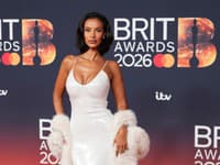 Brit Awards. Na snímke Maya Jama