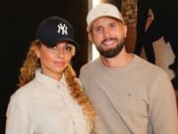 Vierka Ayisi Landl a any Landl