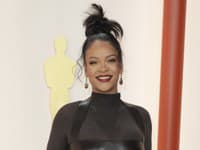 STRACH speváčky Rihanny: Na jej dom STRIEĽALA neznáma žena!