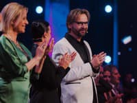 Tanečné a spevácke vystúpenie Nely Pociskovej a Jána Koleníka pod taktovkou porotcu Let’s Dance Jána Ďurovčíka. 