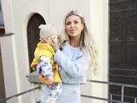 Lela Vémola so synom Arniem