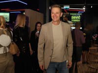 Premiéra filmu Podfukári. Na snímke Martin Nikodým