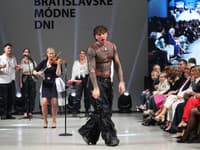 Spevák Tomy Kotty predstavil svoju novú pieseň Dobro, Bratislavské módne dni 2026