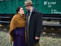 Dunaj, k vašim službám/ Petra Polnišová a Martin Mňahončák