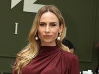 Natália Glosíková a Kaliho manželka Alica na módnej prehliadke