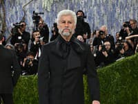 Móda z Met Gala, Bad Bunny
