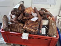 28 druhov výrobkov v predajni po dátume spotreby - odhalila RVPS Košice-okolie