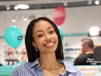 Viktoria Aicha Niang