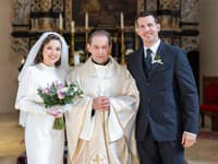 Lesana Krausková, Ján Gallovič a Peter Pecha v seriáli Dunaj, k vašim službám
