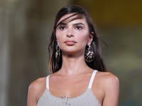 Emily Ratajkowski