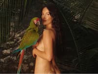 Kacey Musgraves pozýva do Mexika plného vášne. Fanúšikovský hit Mexico Honey dostal zmyselný filmový videoklip