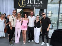 Mário Kuly Kollár s manželkou, Júlia Švehlová s Majselfom
