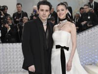Brooklyn Beckham a Nicola Peltz
