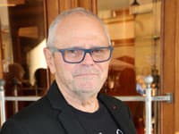 Odhalenie pamätnej dlaždice Milana Kňažka -Milan Kňažko