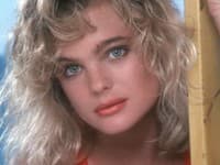 Erika Eleniak