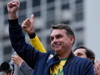 Brazília vrie: Bolsonaro na zhromaždení zaútočil na justíciu, tisíce ľudí zaplnili ulice