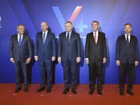 Stretnutie predstaviteľov krajín Vyšehradskej štvorky a Írska na Bratislavskom hrade. 