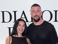 Premiéra filmu Diabol nosí Pradu 2, Bianka Rumanová s priateľom