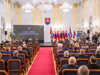 Na udeľovaní štátnych cien J. M. Hurbana