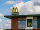 VIDEO Zamestnanec McDonald's upozorňuje