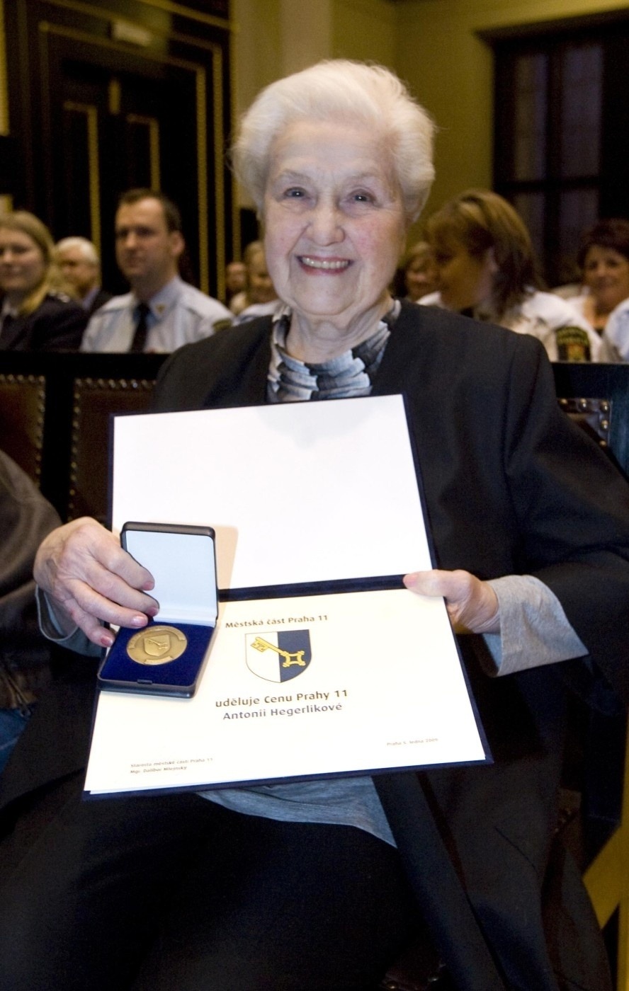 Antonie Hegerlikova Antonie Hegerlikova