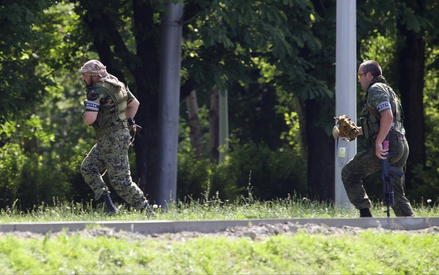 Апрель 1989 тбилиси. С днем предпринимателя поздравление. 26 мая 2011. 26 мая день российского предпринимательства. Донецкий аэропорт 26 мая 2014.