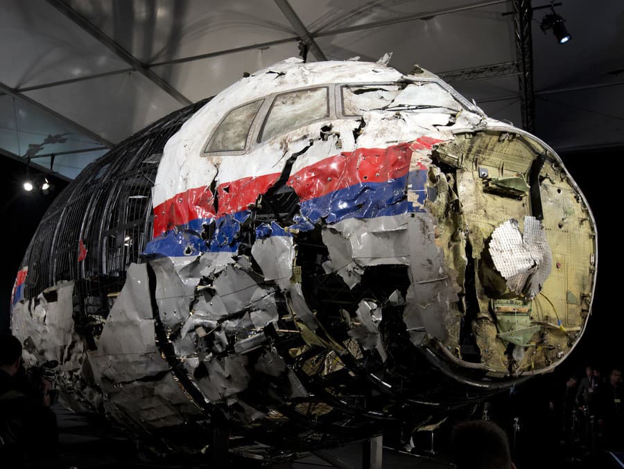 Vyšetrovanie pádu linky MH17