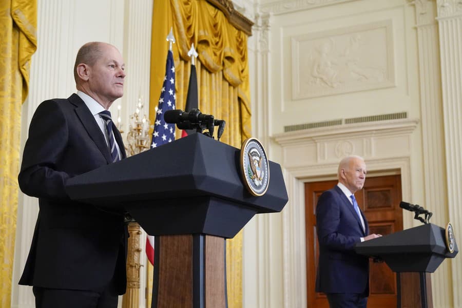 Joe Biden rokoval v Bielom dome s nemeckým kancelárom Olafom Scholzom