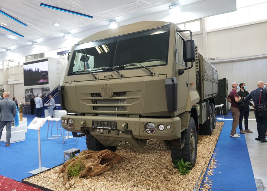  Stredné nákladné vozidlo Tatra Tactic na podvozku 6x6, ktoré spoločnosť Tatra Defence Slovakia plánuje vo svojom závode vyrábať