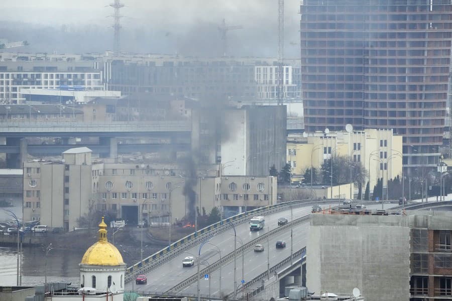 Zasiahnuté budovy v Kyjeve