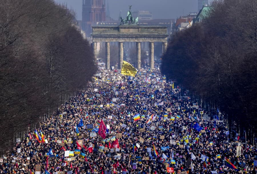 Protest proti ruskej invázii v Berlíne.