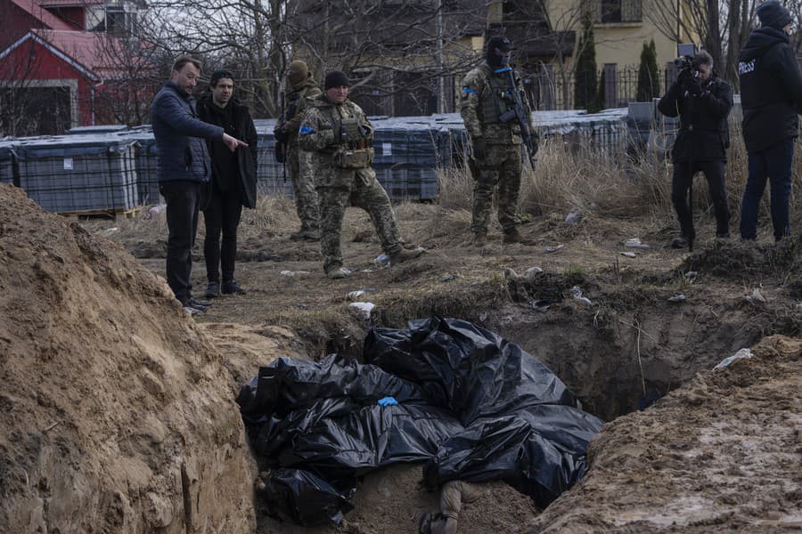 V meste Buča Rusí brutálne vraždili civilné obyvateľstvo