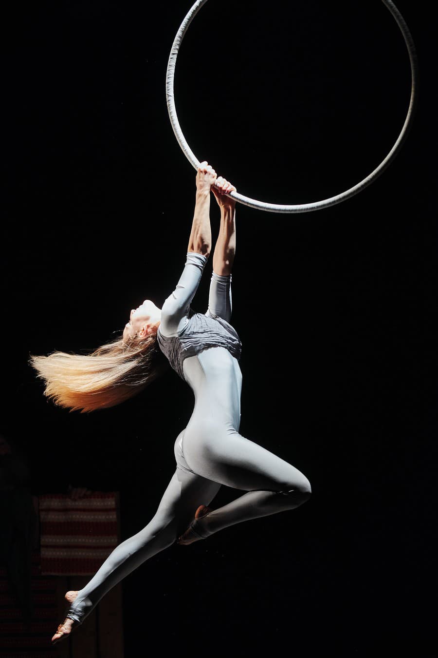 Folklórny cirkus Younák