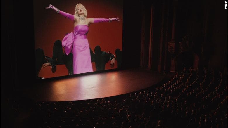 Ana de Armas ako božská Marilyn Monroe