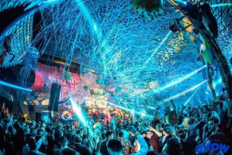 Uprostred magickej noci na Elrow Stage