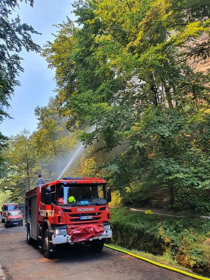 Požiar v národnom parku České Švajčiarsko