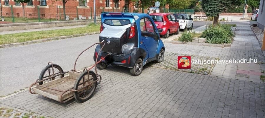 „Ano, mám prívesný vozík, môžeme nakladať.“ 