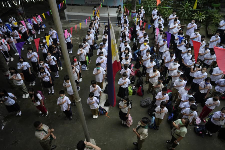 Otvorenie škôl na Filipínach