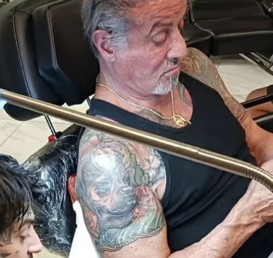 Stallone vymenil tetovanie svojej ženy za obrázok svojho psa.