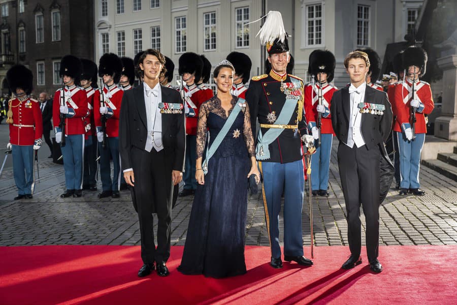 Princ Joachim s manželkou a synmi. 