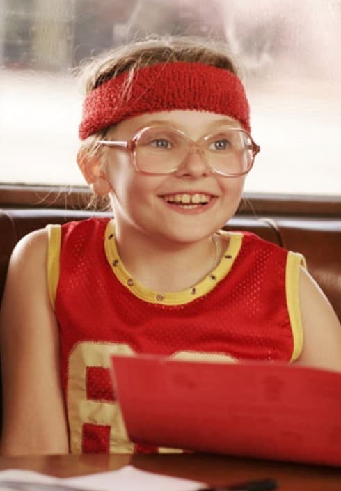 Abigail Breslin vo filme Malá Miss Sunshine.