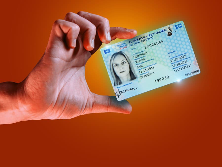 Biometrické občianske preukazy
