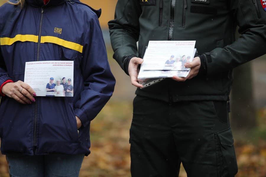 Polícia s poštou pripravili opatrenia, chcú zabrániť podvodom na senioroch